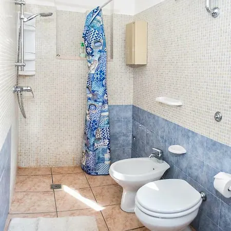 Albachiara Apartment *