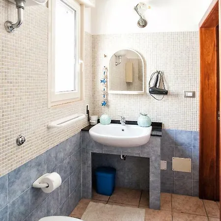 Apartment Albachiara Torre Lapillo